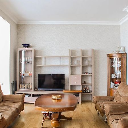 Dako Apartment Tbilisi Exteriör bild